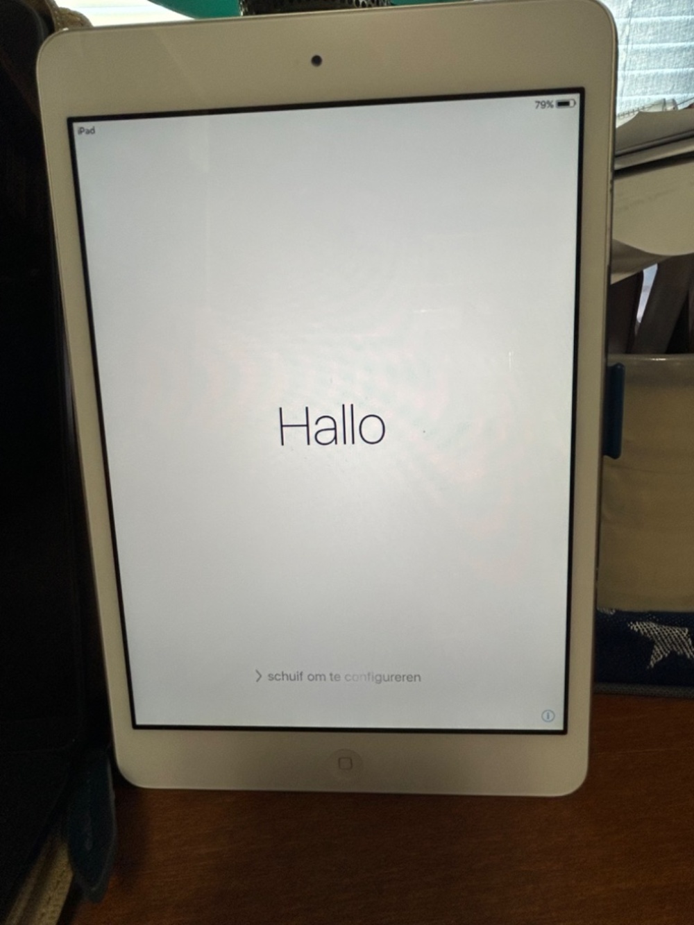 Apple iPad mini A1432 64 GB, Wi-Fi, 7.9 in - White/Silver seldom used - Picture 2 of 15